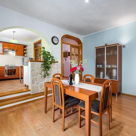 Iva House With Apartment Umag Buitenkant foto