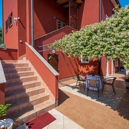 Iva House With Apartment Umag Buitenkant foto