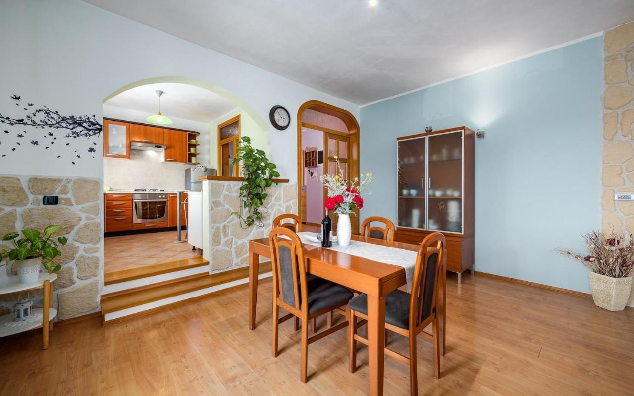 Iva House With Apartment Umag Buitenkant foto