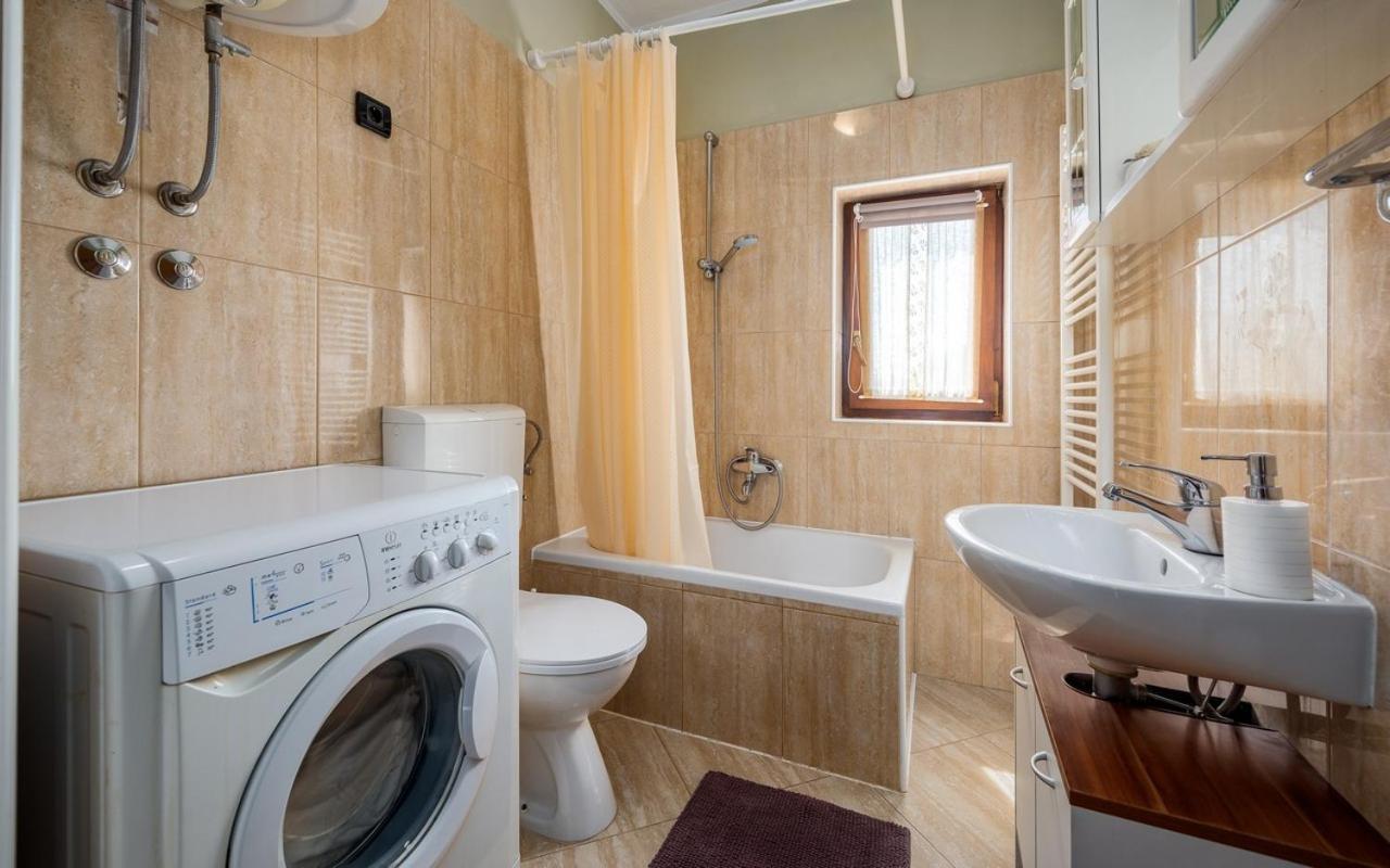 Iva House With Apartment Umag Buitenkant foto