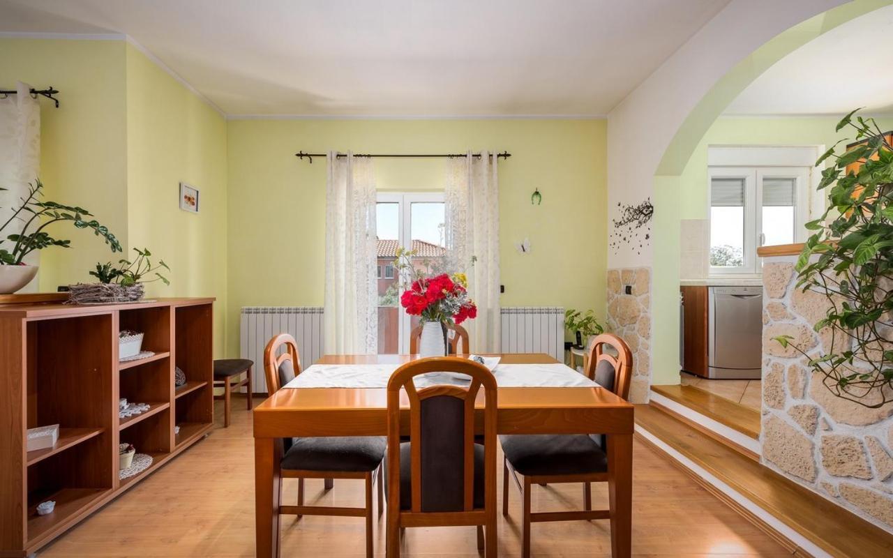 Iva House With Apartment Umag Buitenkant foto
